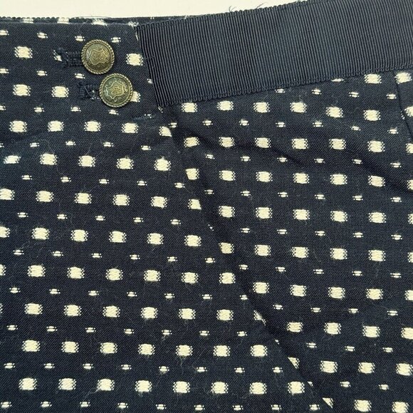 FOREVER 21 Textured Navy/White Shorts Medium Square Button-Front Grosgrain Waist - Picture 6 of 16